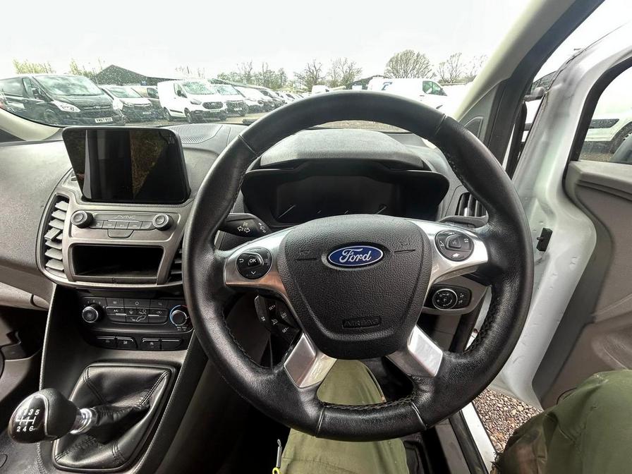 2019 Ford Transit Connect – Model: Transit Connect 230 Trend TDCi – VN69YSY