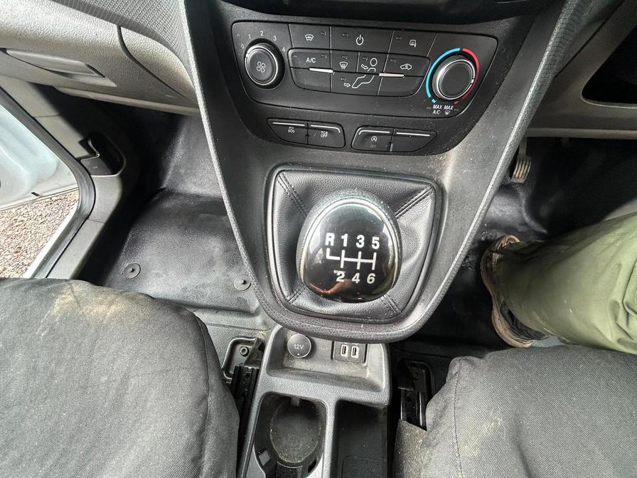 2019 Ford Transit Connect – Model: Transit Connect 230 Trend TDCi – VN69YSY