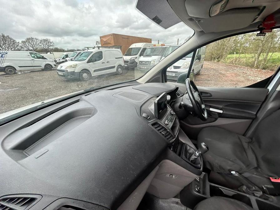 2019 Ford Transit Connect – Model: Transit Connect 230 Trend TDCi – VN69YSY