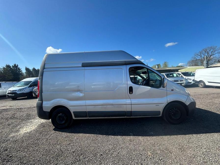 2014 Vauxhall Vivaro – Model: Vivaro 2900 CDTi LWB – HF14OCW