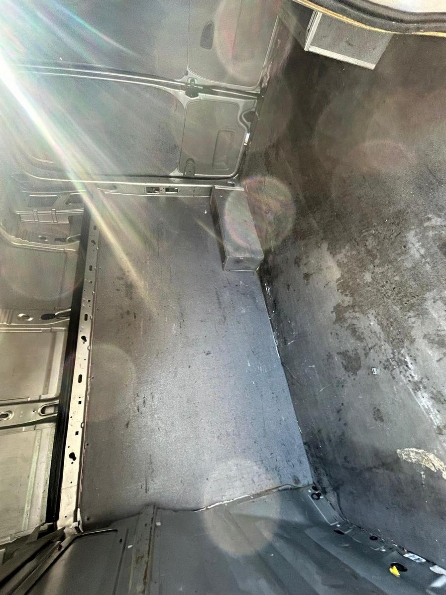 2014 Vauxhall Vivaro – Model: Vivaro 2900 CDTi LWB – HF14OCW