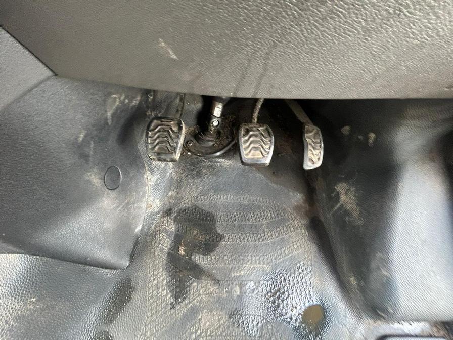 2020 Ford Transit – Model: Transit 350 Leader EcoBlue – YP70SJY