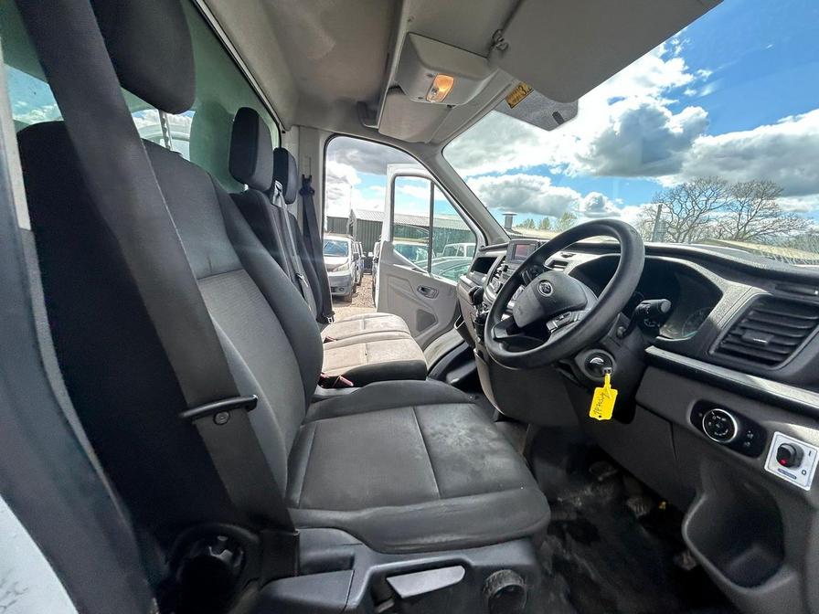 2020 Ford Transit – Model: Transit 350 Leader EcoBlue – YP70SJY