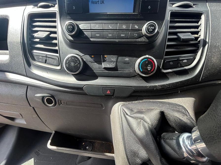 2020 Ford Transit – Model: Transit 350 Leader EcoBlue – YP70SJY