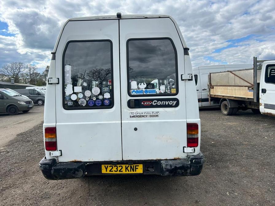 2001 LDV Convoy – Model: 400 Convoy D LWB – Y232KNF