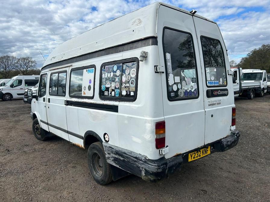 2001 LDV Convoy – Model: 400 Convoy D LWB – Y232KNF