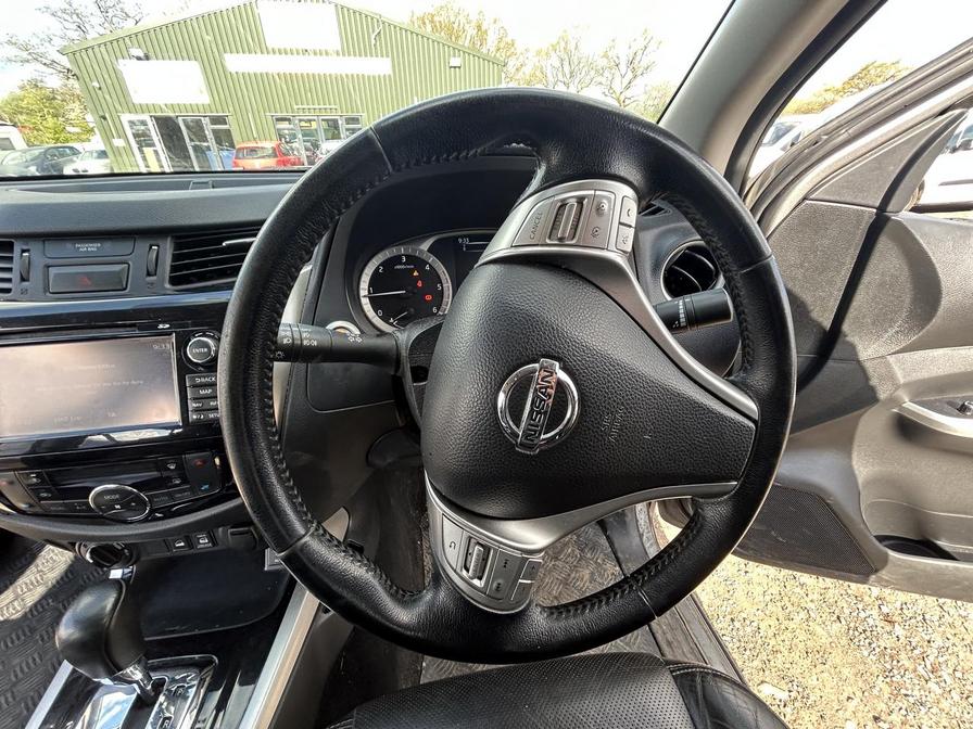 2018 Nissan Navara – Model: Navara Tekna dCi Auto – YE68PCV