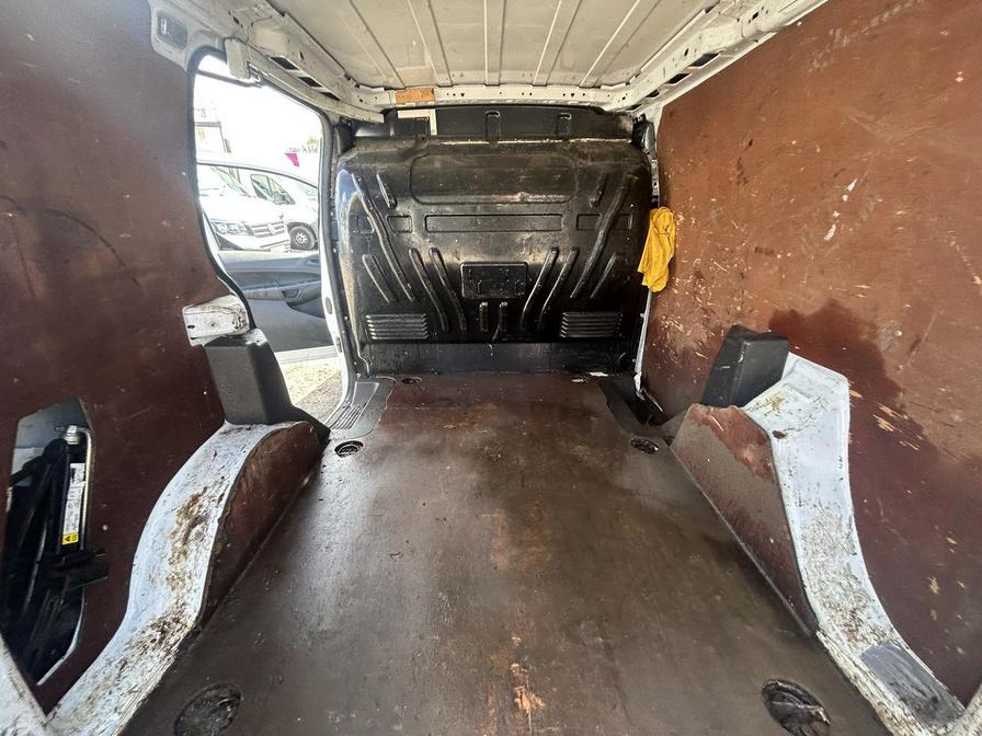 2015 Ford Transit Connect – Model: Transit Connect 200 – GN15OMY