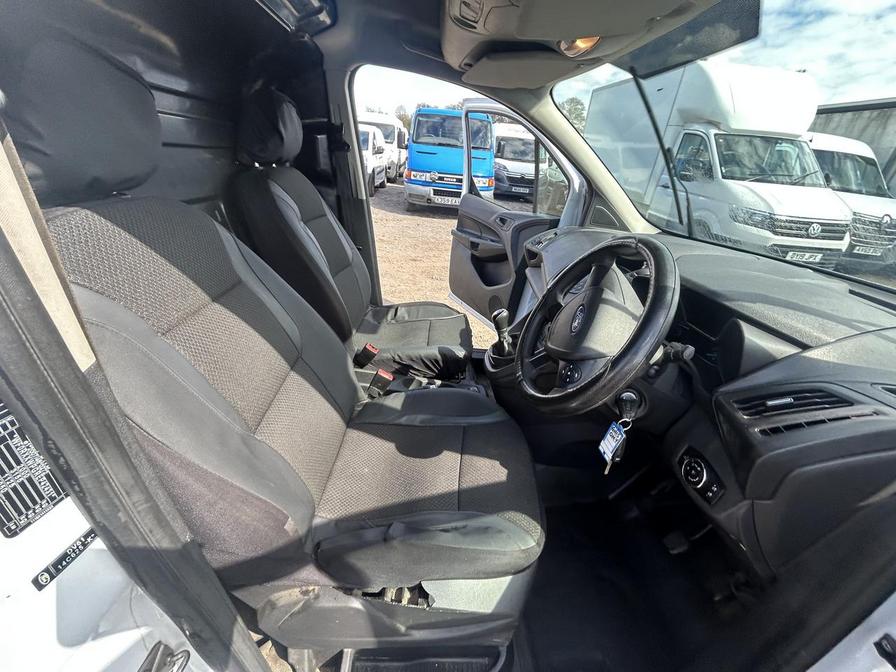 2015 Ford Transit Connect – Model: Transit Connect 200 – GN15OMY