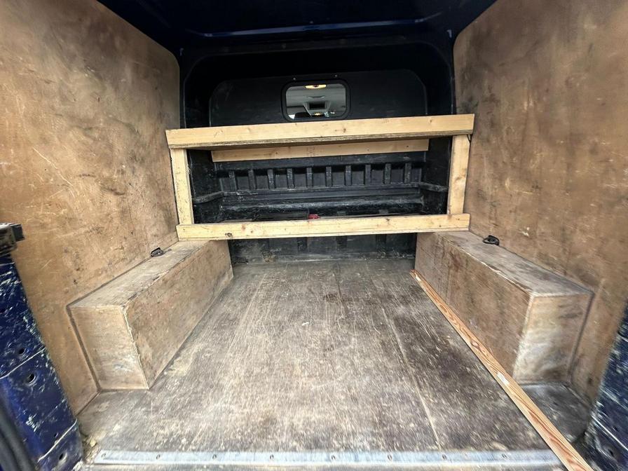 2017 Ford Transit Custom – Model: Transit Custom 310 Limited – VO17UVC