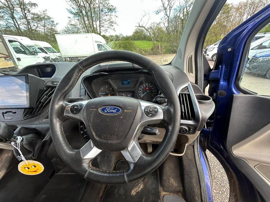 2017 Ford Transit Custom – Model: Transit Custom 310 Limited – VO17UVC