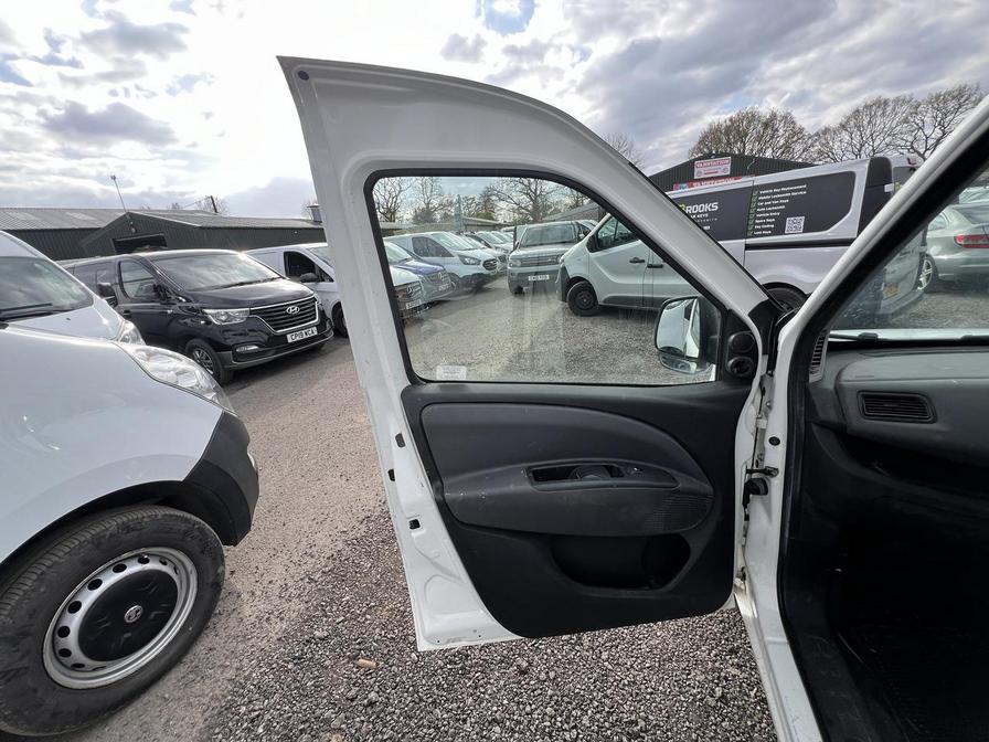 2014 Fiat Doblo Cargo – Model: Doblo SX MultiJet – WT63DLU