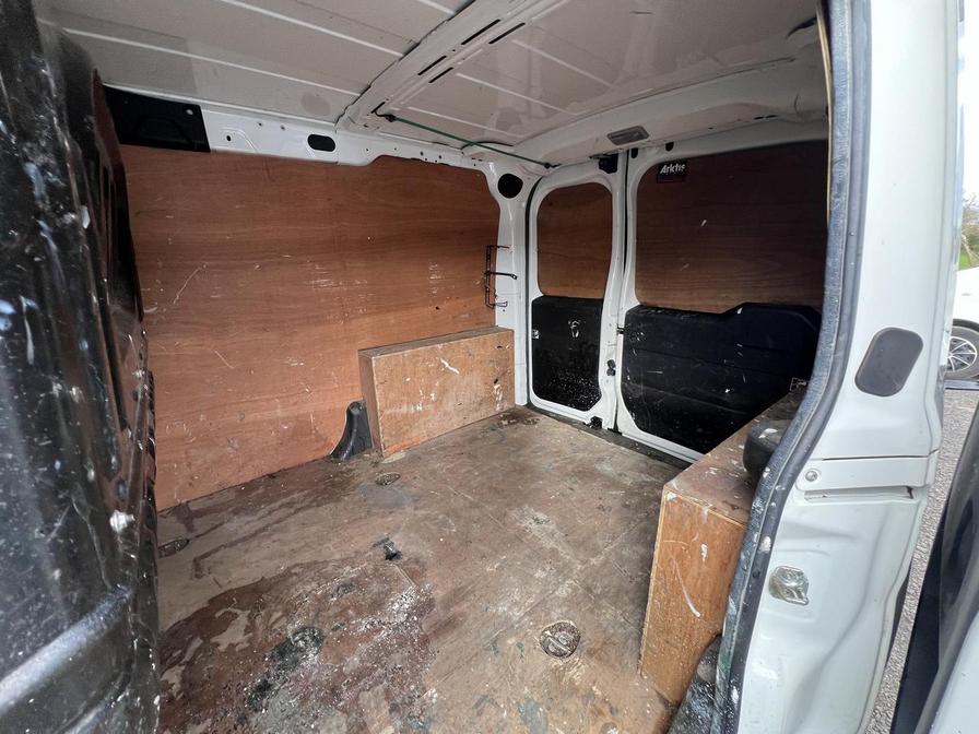 2014 Fiat Doblo Cargo – Model: Doblo SX MultiJet – WT63DLU