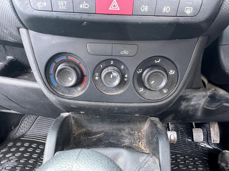 2014 Fiat Doblo Cargo – Model: Doblo SX MultiJet – WT63DLU