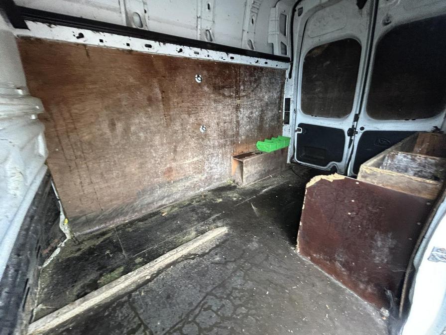 2015 Renault Trafic – Model: Trafic LH29 Business Energy dCi – NU65JYY