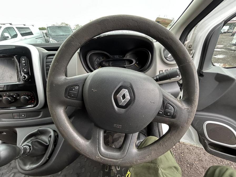 2015 Renault Trafic – Model: Trafic LH29 Business Energy dCi – NU65JYY