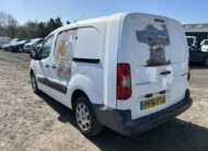 2011 Peugeot Partner – Model: Partner 750 SE HDi – PF61FYJ