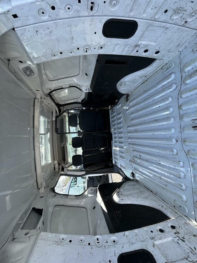 2011 Peugeot Partner – Model: Partner 750 SE HDi – PF61FYJ