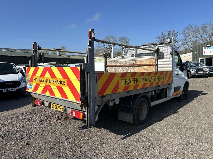 2016 Vauxhall Movano – Model: Movano R3500 L3H1 CDTi DRW – DX66VPY