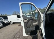 2016 Vauxhall Movano – Model: Movano R3500 L3H1 CDTi DRW – DX66VPY