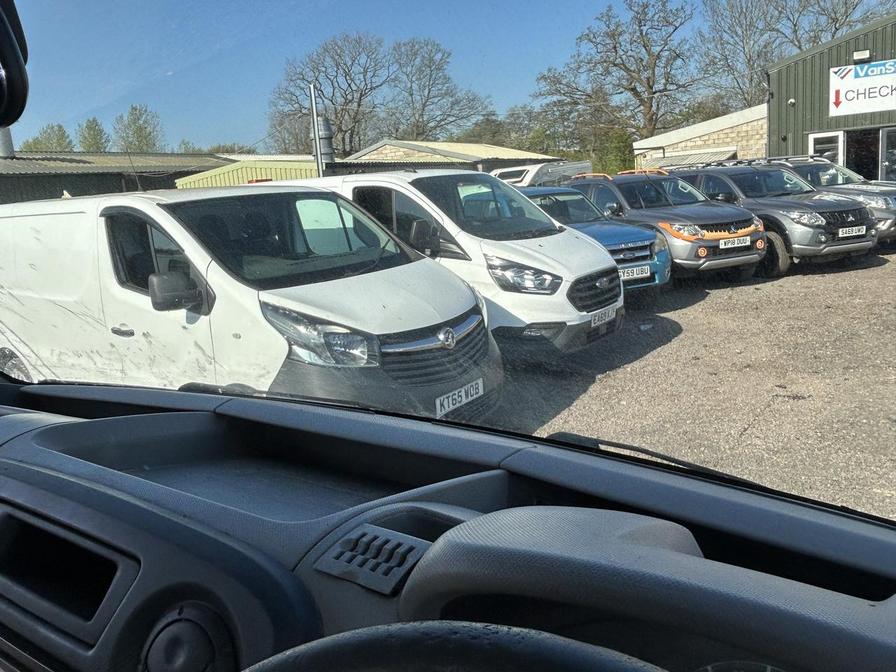 2016 Vauxhall Movano – Model: Movano R3500 L3H1 CDTi DRW – DX66VPY