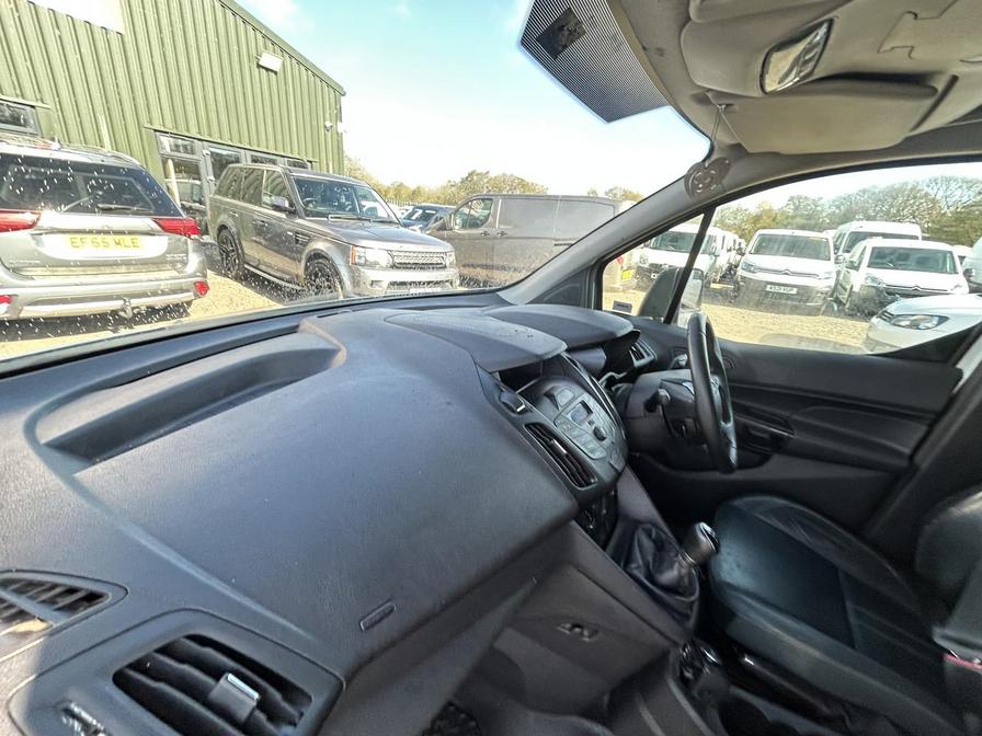 2017 Ford Transit Connect – Model: Transit Connect 200 – BN67HDA