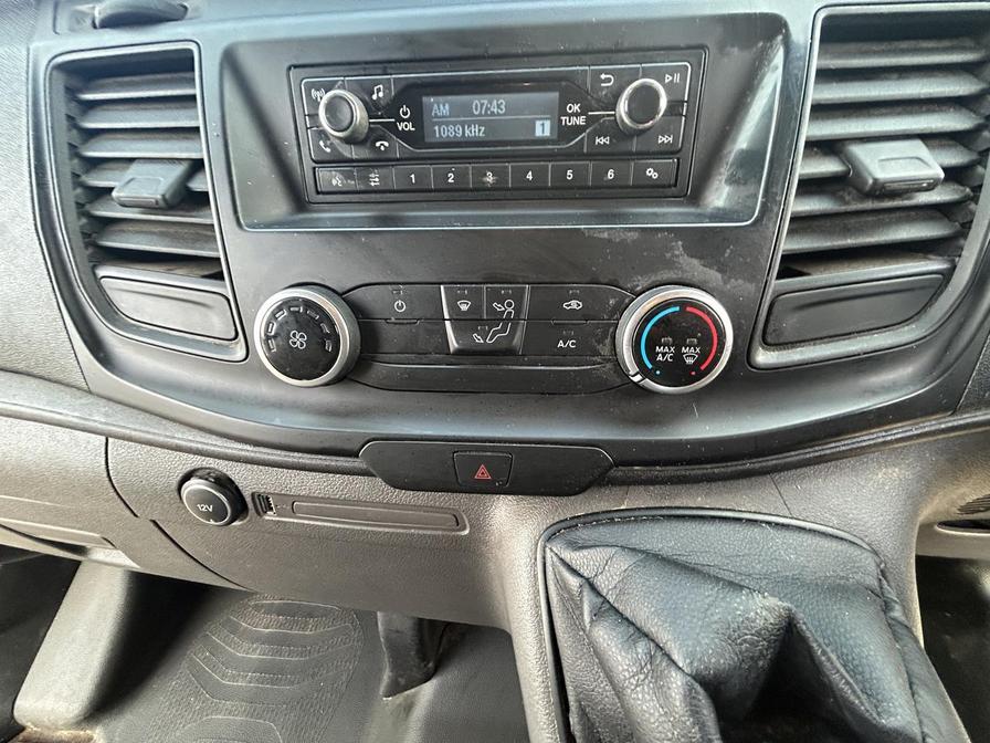 2019 Ford Transit Custom – Model: Transit Custom 300 Base – EA19HLR