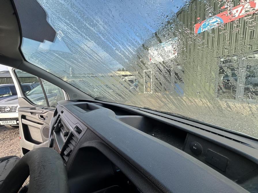 2019 Ford Transit Custom – Model: Transit Custom 300 Base – EA19HLR