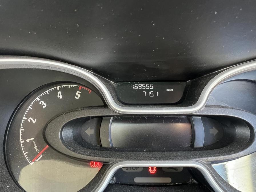 2017 Vauxhall Vivaro – Model: Vivaro  2900 Sportive CDTi – DY67EPU