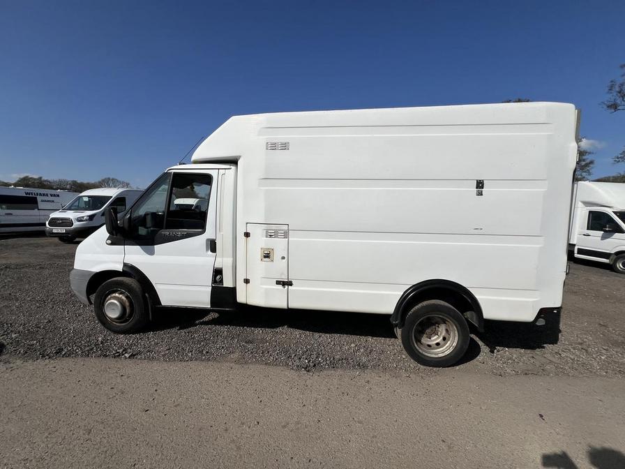 2008 Ford Transit – Model: Transit 100 T350 MWB RWD – BX58HWE