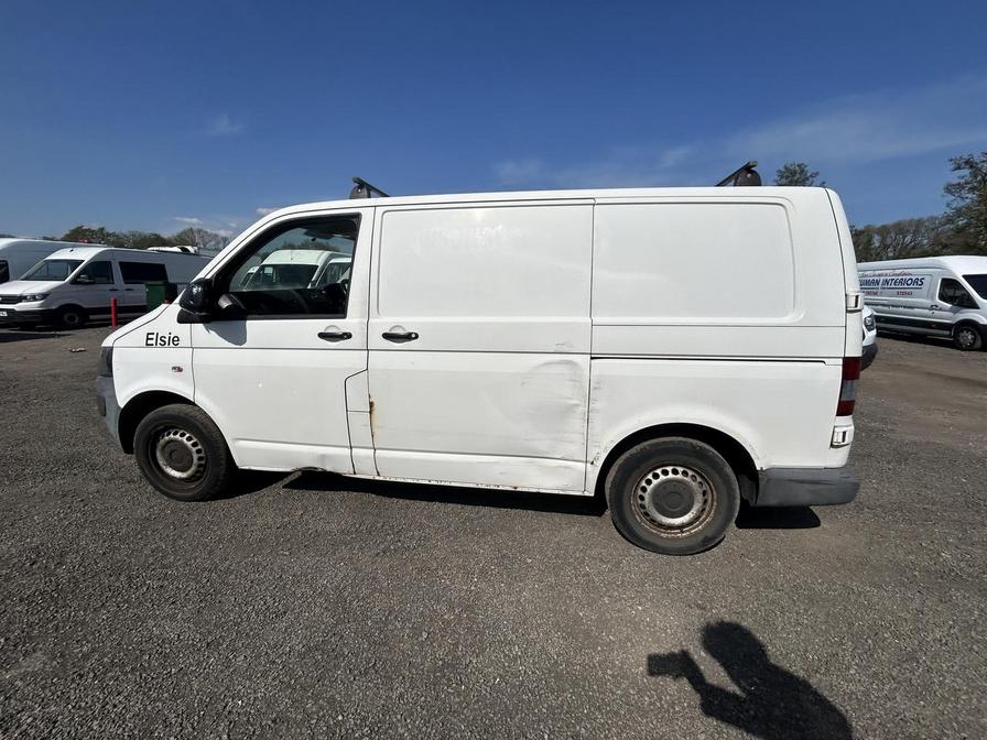 2012 Volkswagen Transporter – Model: Transporter T28 102 TDI SWB – KS12MDF