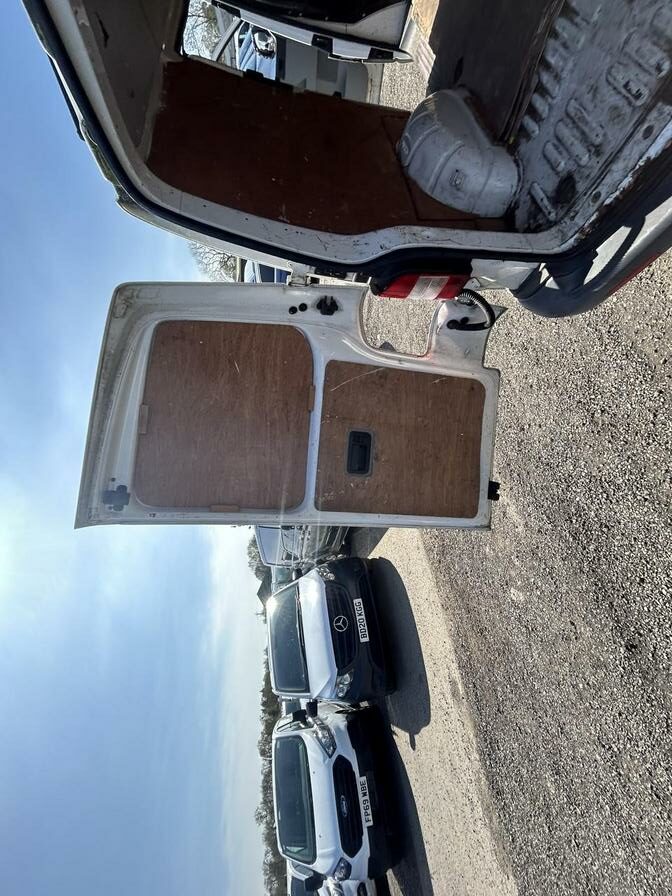 2012 Volkswagen Transporter – Model: Transporter T28 102 TDI SWB – KS12MDF