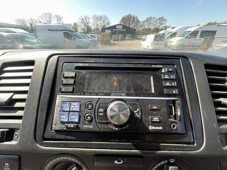 2012 Volkswagen Transporter – Model: Transporter T28 102 TDI SWB – KS12MDF