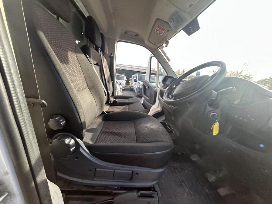 2023 Peugeot Boxer – Model: Boxer 335 L3 Blue HDi – RF72GHD