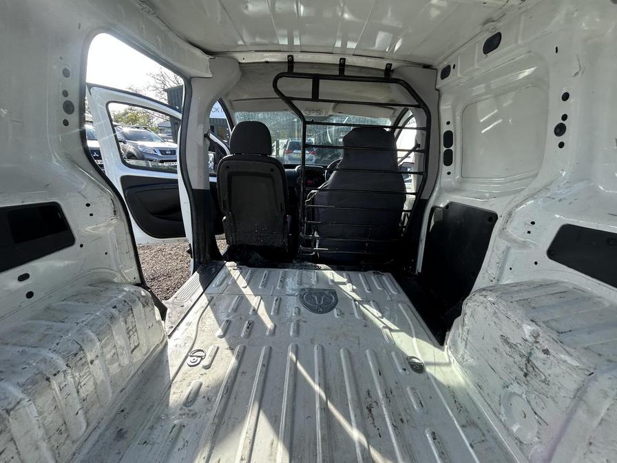 2017 Citroen Nemo – Model: Nemo 660 Enterprise HDi – LM17AXV