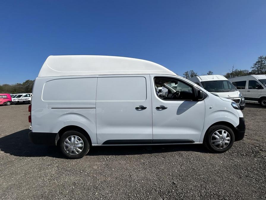 2023 Vauxhall Vivaro – Model: Vivaro F2900 Dynamic S/S – VK72RNV
