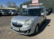 2016 Vauxhall Combo – Model: Combo 2000 L1H1 CDTi S/S Sport – VU66XGZ