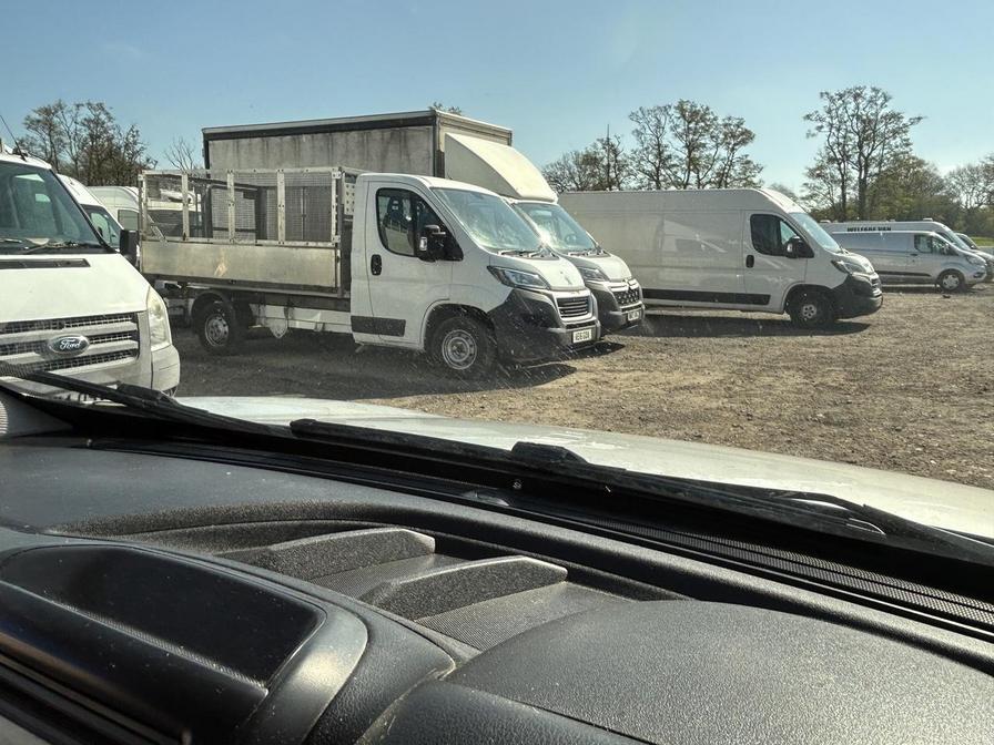 2016 Vauxhall Combo – Model: Combo 2000 L1H1 CDTi S/S Sport – VU66XGZ