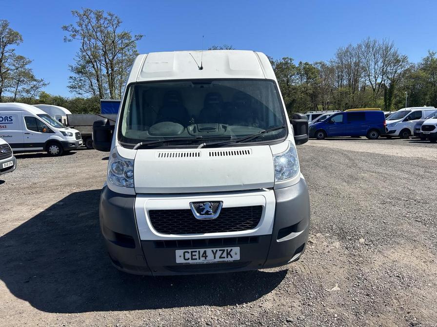 2014 Peugeot Boxer – Model: Boxer 335 L2H2 HDi – CE14YZK