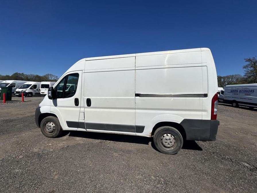 2014 Peugeot Boxer – Model: Boxer 335 L2H2 HDi – CE14YZK
