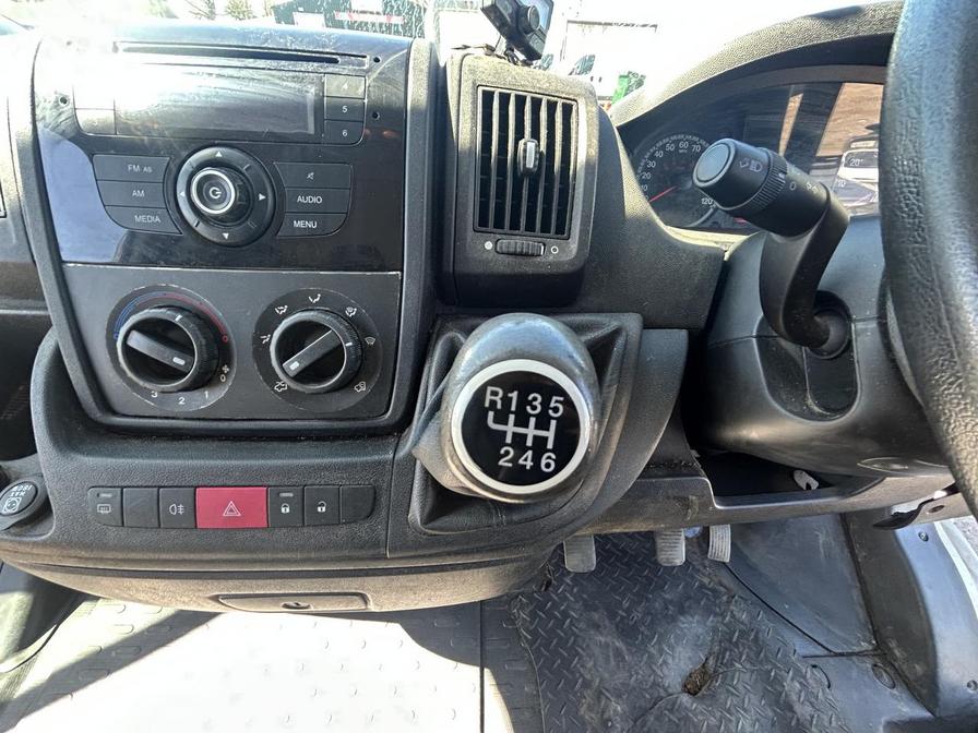 2014 Peugeot Boxer – Model: Boxer 335 L2H2 HDi – CE14YZK