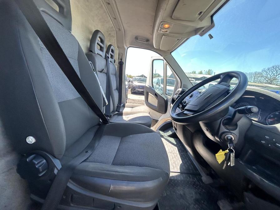 2014 Peugeot Boxer – Model: Boxer 335 L2H2 HDi – CE14YZK