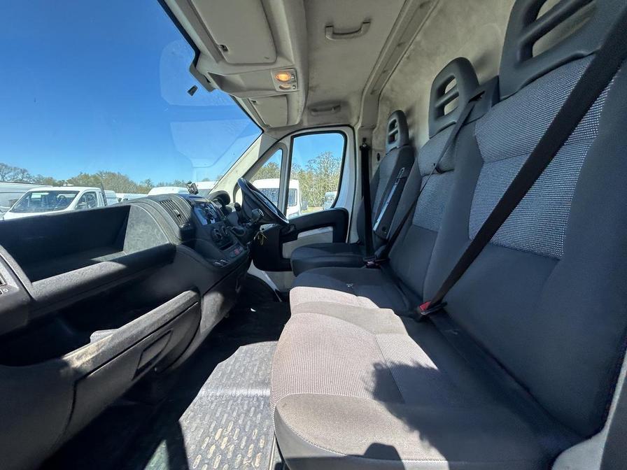 2014 Peugeot Boxer – Model: Boxer 335 L2H2 HDi – CE14YZK