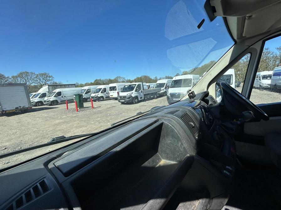 2014 Peugeot Boxer – Model: Boxer 335 L2H2 HDi – CE14YZK