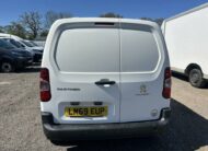 2019 Peugeot Partner – Model: Partner Professional L1 Blue HDi – LM69EUP