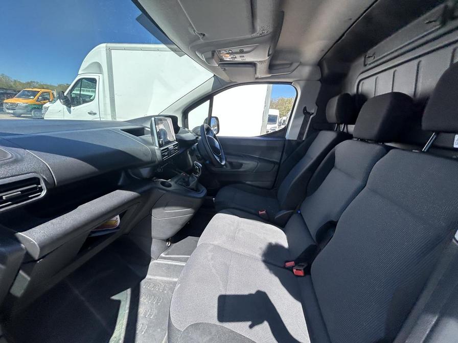 2019 Peugeot Partner – Model: Partner Professional L1 Blue HDi – LM69EUP