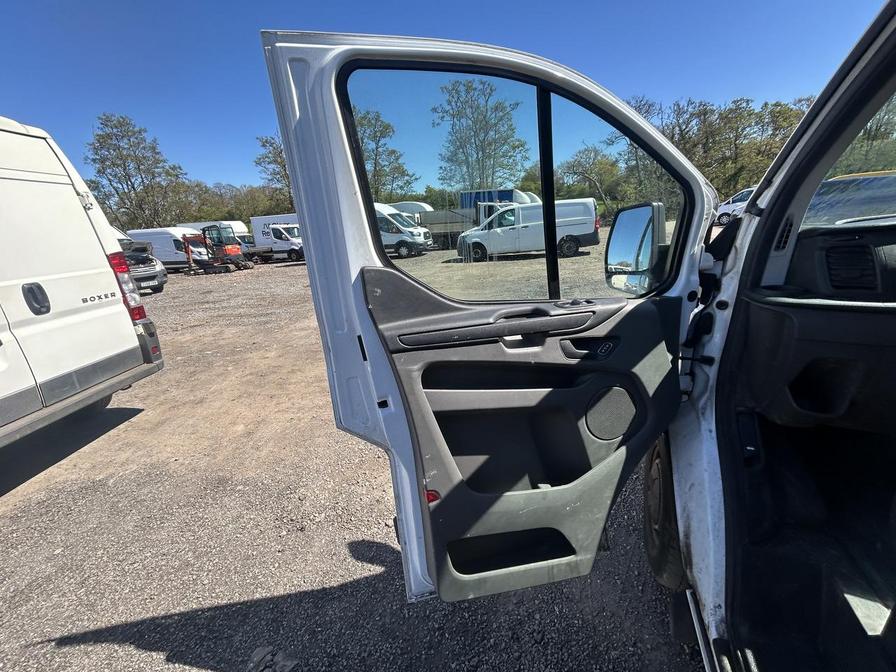 2019 Ford Transit Custom – Model: Transit Custom 260 Base – YE69EPO