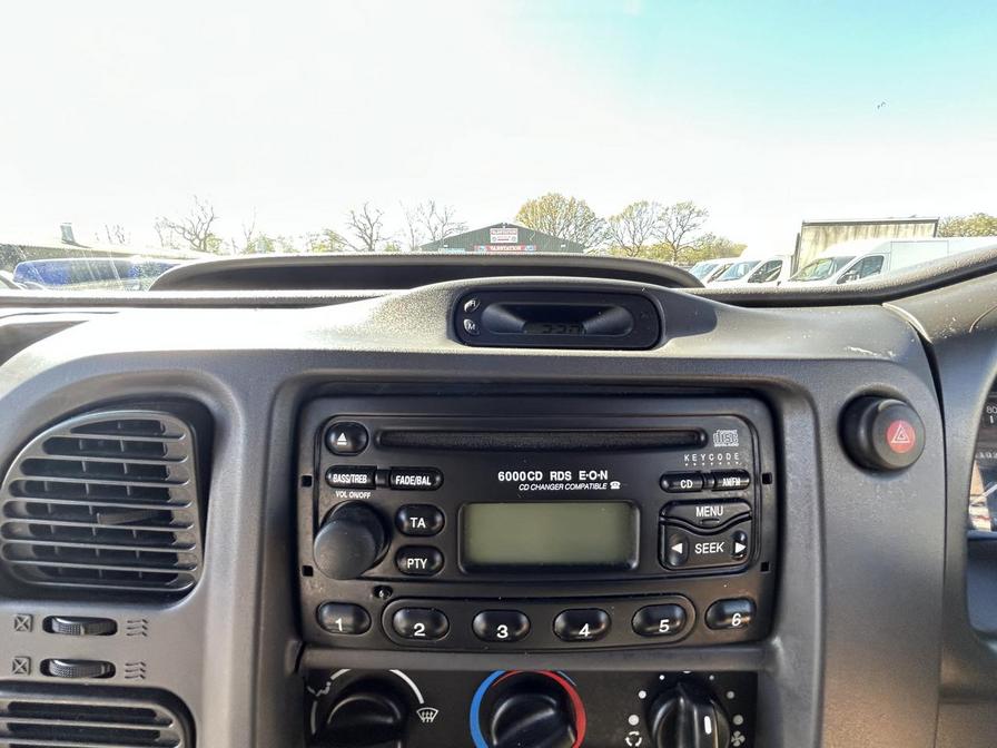 2001 Ford Transit – Model: Transit 260 SWB TD – Y477FEX