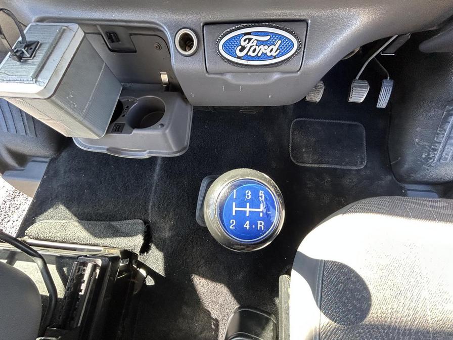 2001 Ford Transit – Model: Transit 260 SWB TD – Y477FEX