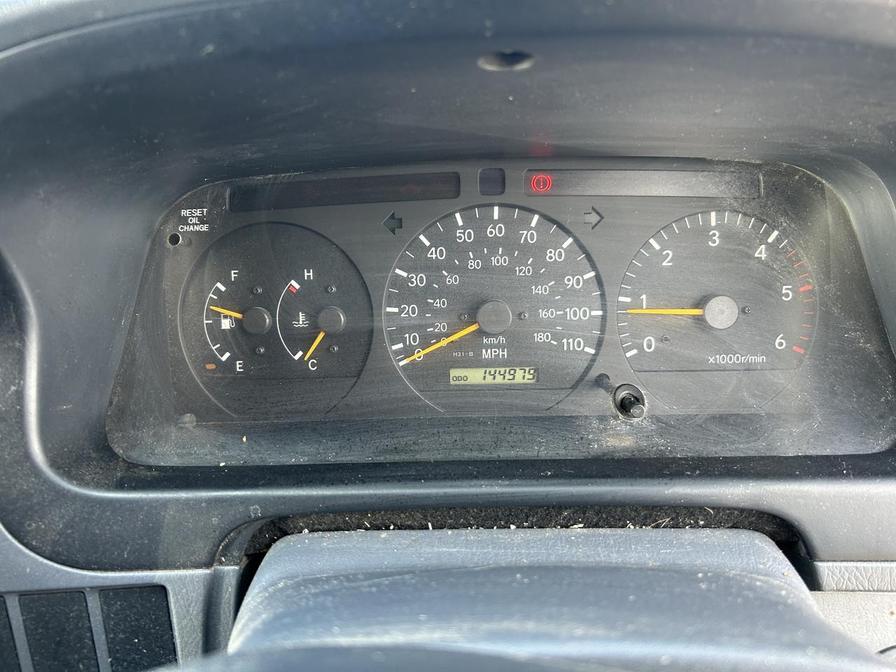 2007 Toyota HIAce – Model: Hiace 280 D-4D 95 SWB – YK57OVP